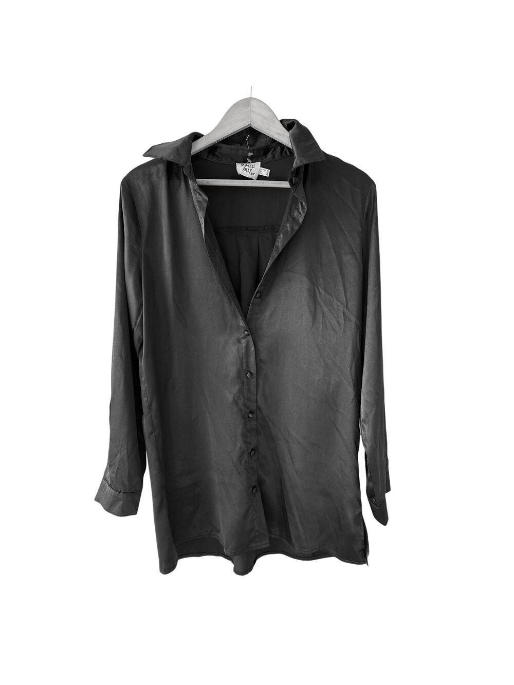 Princess Polly Anni Black Satin Button Down Shirt Size 6 Long Sleeve